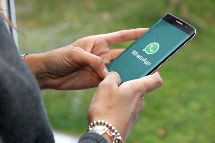 WhatsApp собирается отключать пользователей