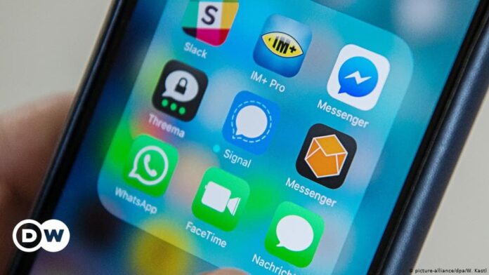 Пользователи WhatsApp будут массово  переходить в Telegram