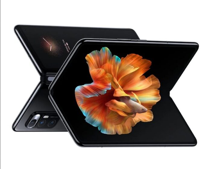 Xiaomi разрабатывает 2 новых смартфона Mi Mix Fold с камерами под экраном