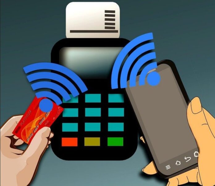 Новая схема мошенничества со смартфонами с функцией бесконтактной оплаты