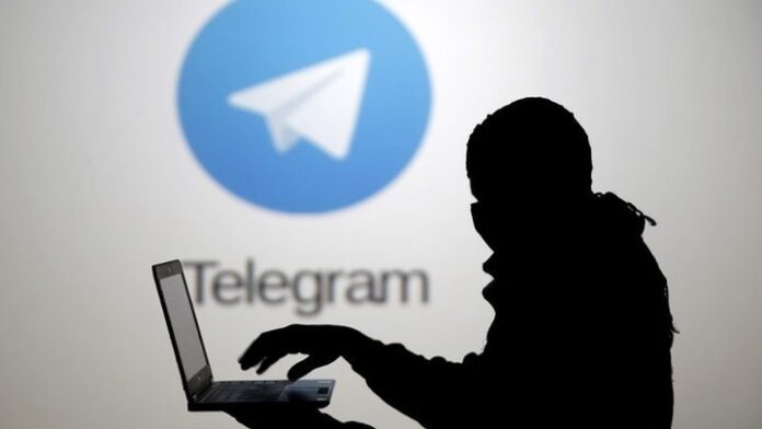 Мошенники из-за WhatsApp массово переходят в Telegram