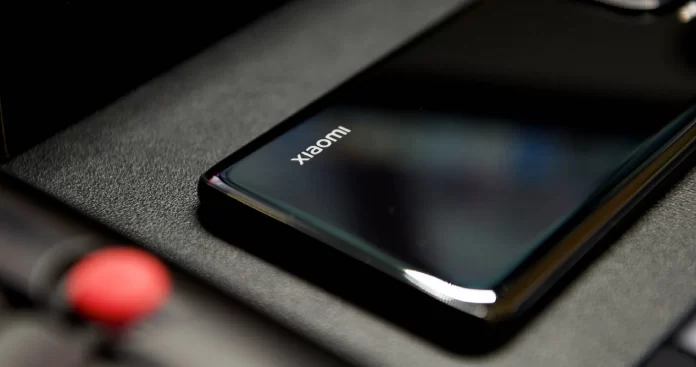 Xiaomi 12i: бюджетный флагман со Snapdragon 898 и быстрой зарядкой 120 Вт