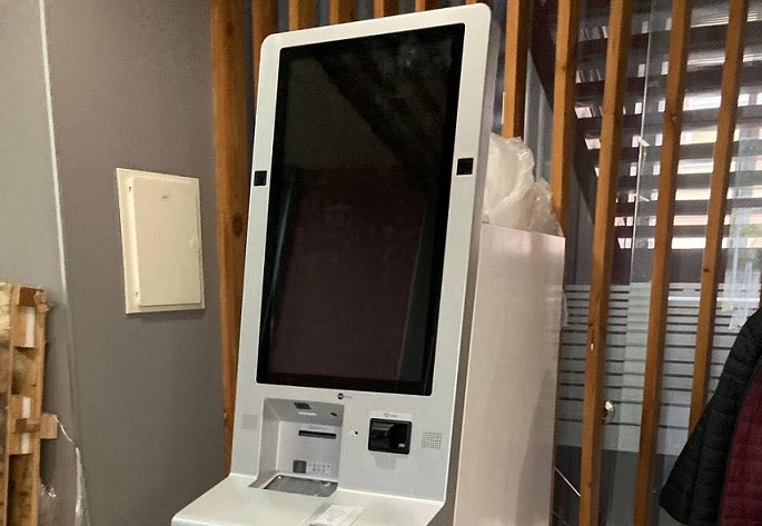 Monobank начал устанавливать банкоматы с технологией cash-in