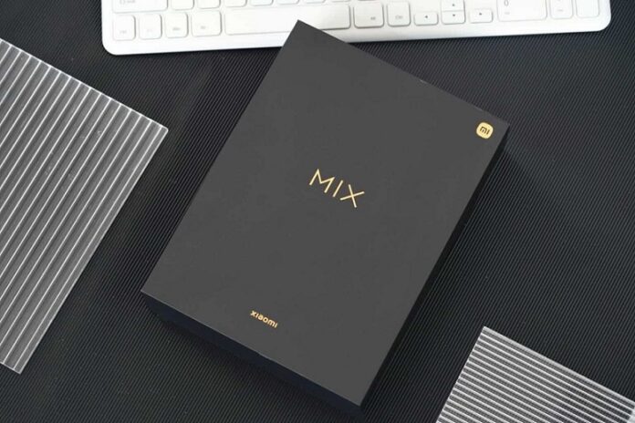 В преддверии премьеры Xiaomi 12 стоимость флагмана Mix 4 снизилась почти на 200 USD