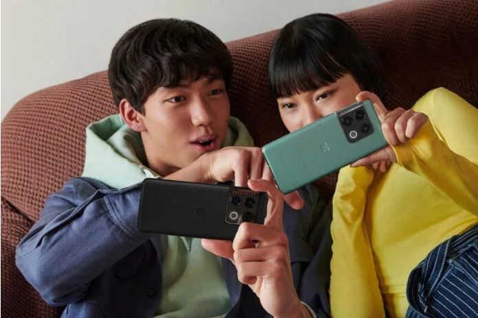 OnePlus официально представила в Китае конкурента Xiaomi 12 Pro