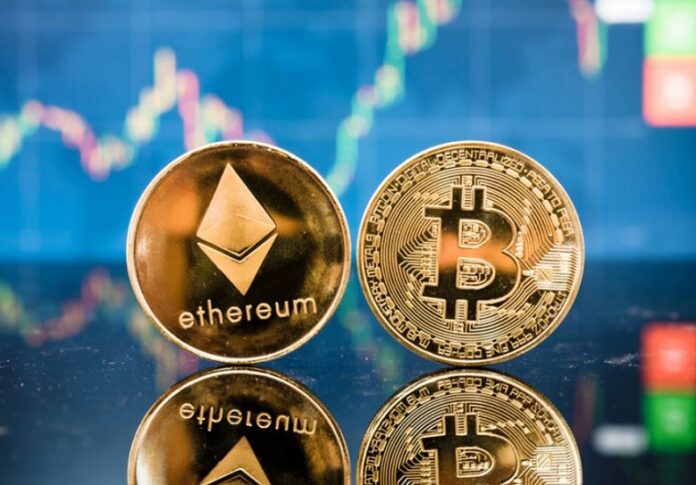 Bitcoin и Ethereum показали рост курса вопреки прогнозам